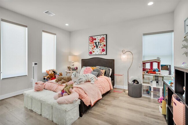Building Photo - 2209 Padron Pl