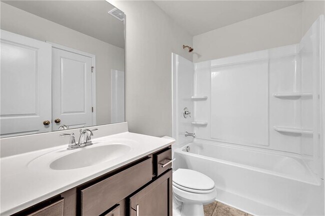 Building Photo - 893 Society Cir