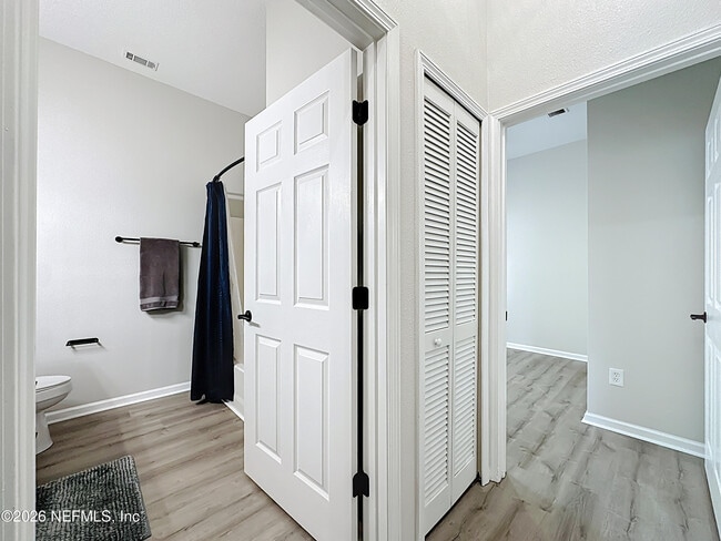 Building Photo - 13816 Herons Landing Way