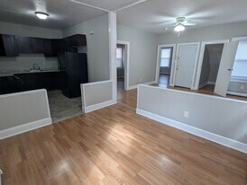 Building Photo - 22 Daggett St