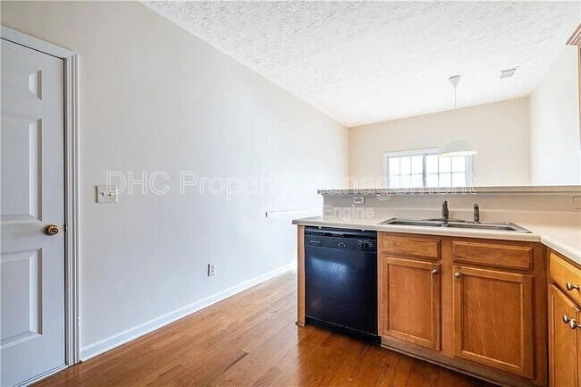 Building Photo - 1476 Ashley Way