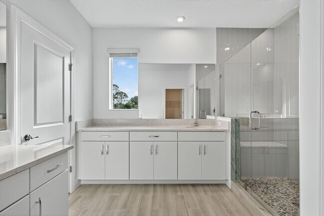 Building Photo - 3552 NW Solange Ct