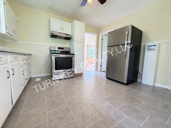 Building Photo - Home for Rent In Adamsville