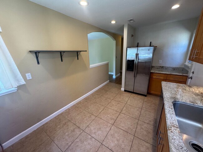 Building Photo - 2 Bed / 1 Bath | Tahoe Park Home Available...