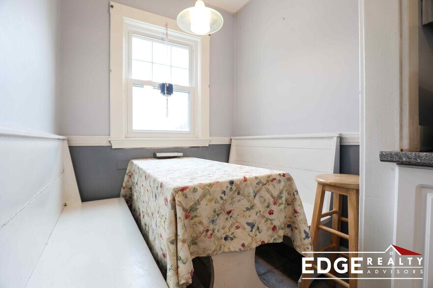 Building Photo - 33 Benjamin Rd