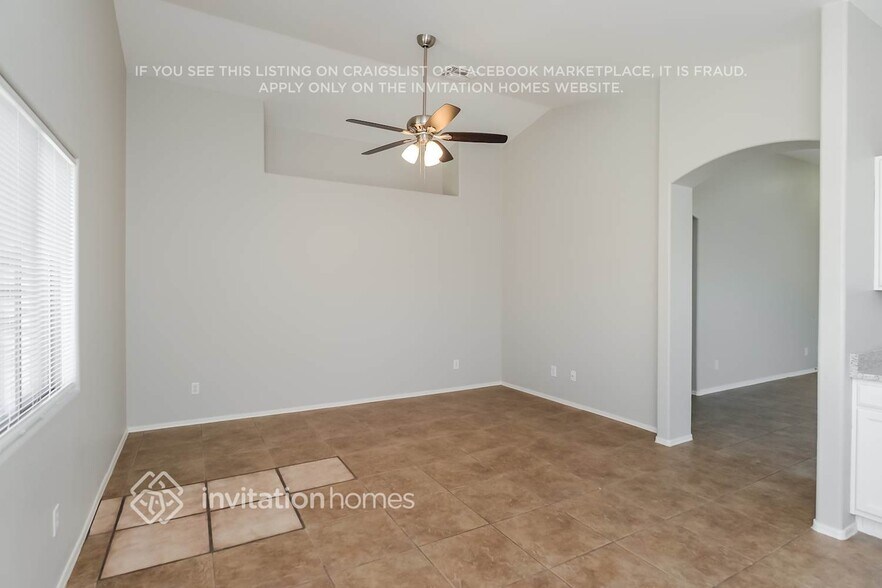 Building Photo - 11236 E Cicero St