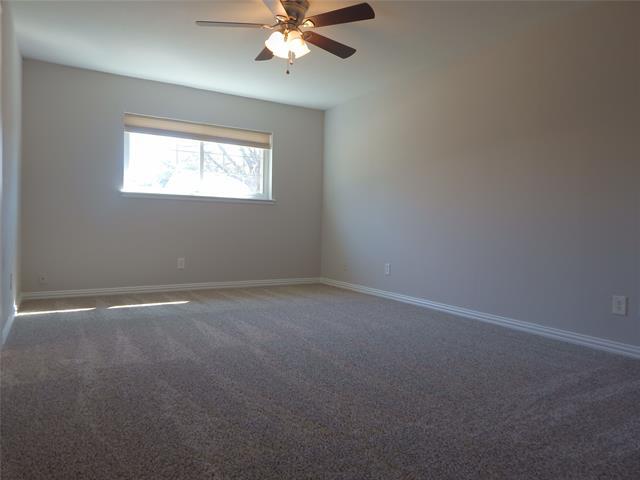 Building Photo - 6316 Pine St