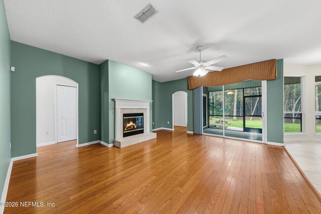 Building Photo - 593 Grand Parke Dr