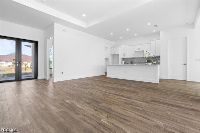 Building Photo - 2803 44th St SW