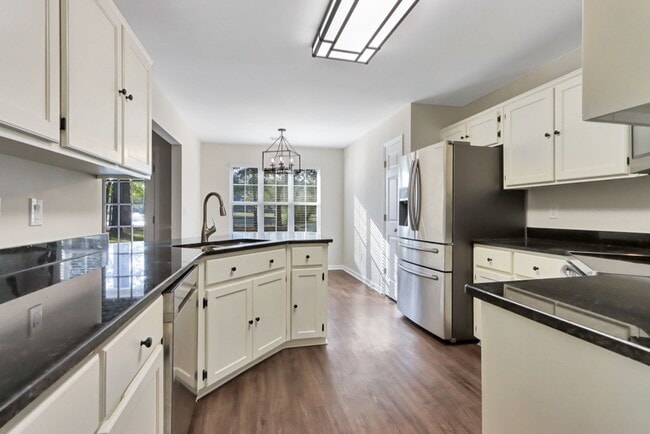Building Photo - 114 Egrets Way Ln
