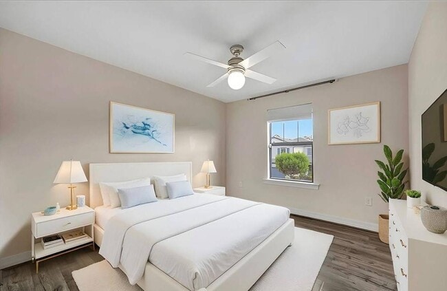 Building Photo - 7265 Wilton Dr N