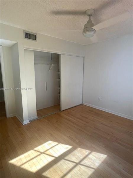 Building Photo - 20900 Leeward Ct