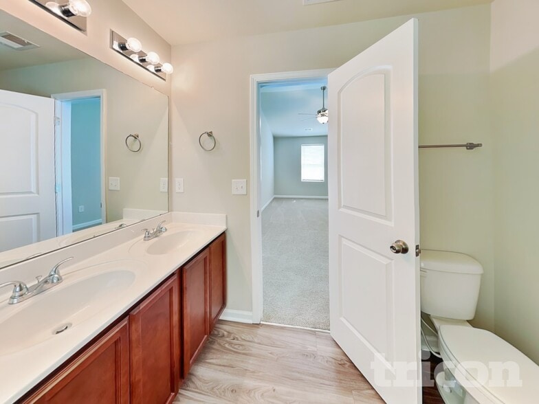 Building Photo - 178 Old Timber Rd