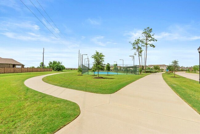 Building Photo - 15818 Weston Ridge Dr