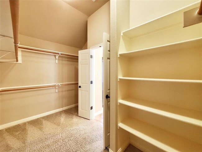 Building Photo - 2506 Mancuso Bend