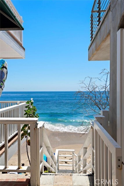 Building Photo - 1051 Gaviota Dr