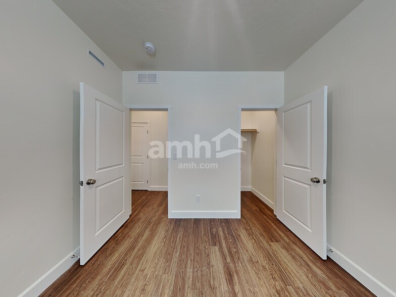 Building Photo - 5078 W White Ash Ct