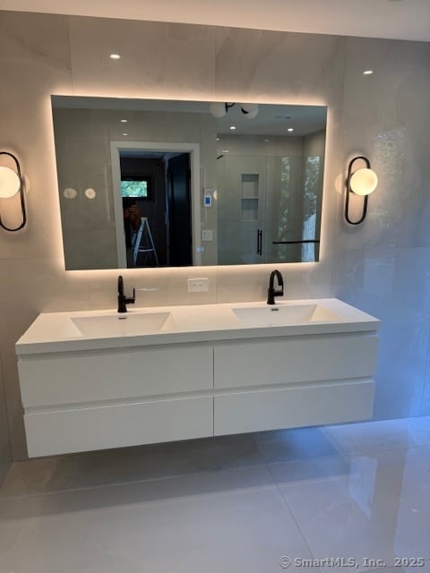 Building Photo - 141 West Ave