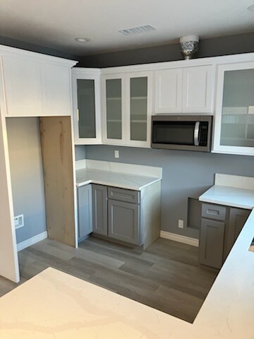 Building Photo - 6115 Carmelita Ave