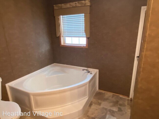 Building Photo - 3 br, 2 bath House - 213 A St