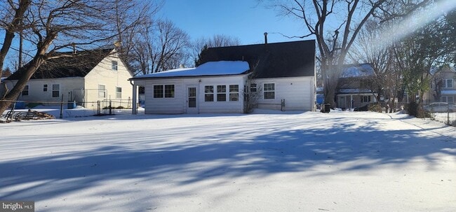 Building Photo - 168 Martin Dr