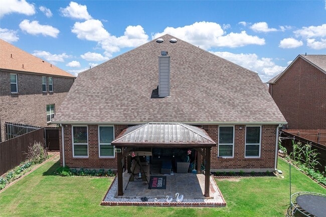 Building Photo - 910 Cormorant Dr
