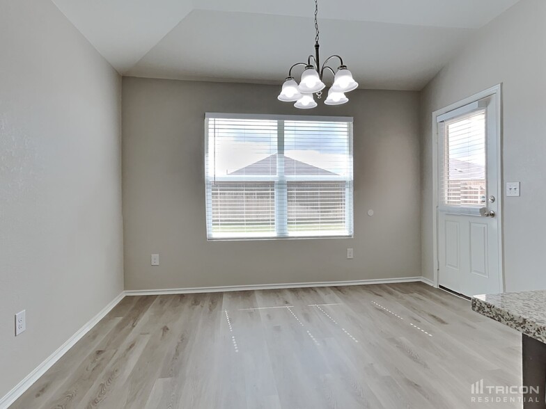 Building Photo - 3701 Tilmon Ln.