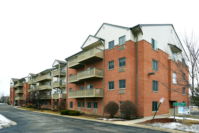 Primary Photo - Emerald Village