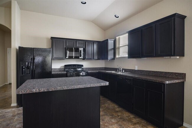 Building Photo - 11427 Barbican Court