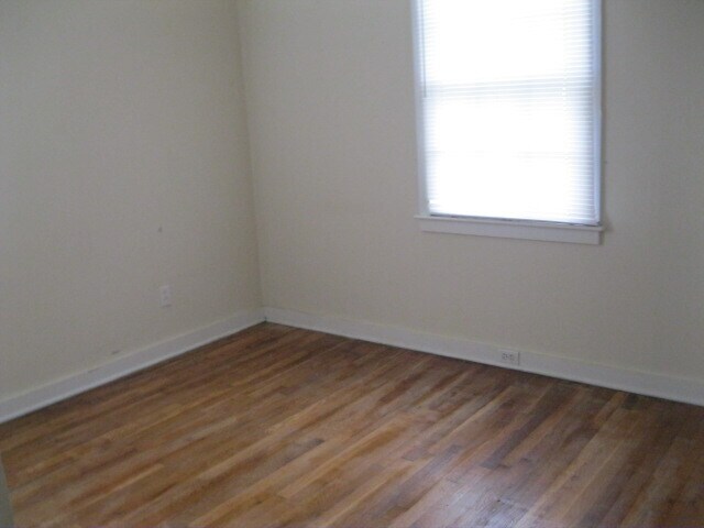 Building Photo - 712 Georgia Ave