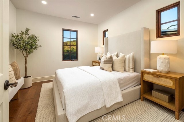 Building Photo - 8 Night Sky