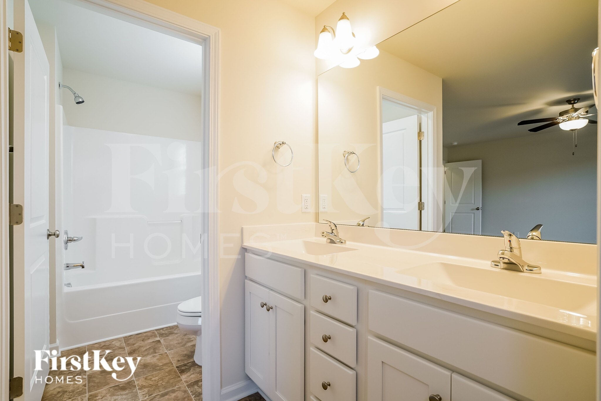 Building Photo - 84 Winter Red Wy