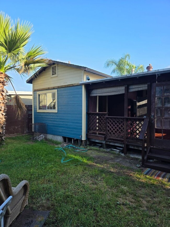 Building Photo - 3 Bedrooms 2 baths Beach House in the City of Imperial Beach!!!!!!