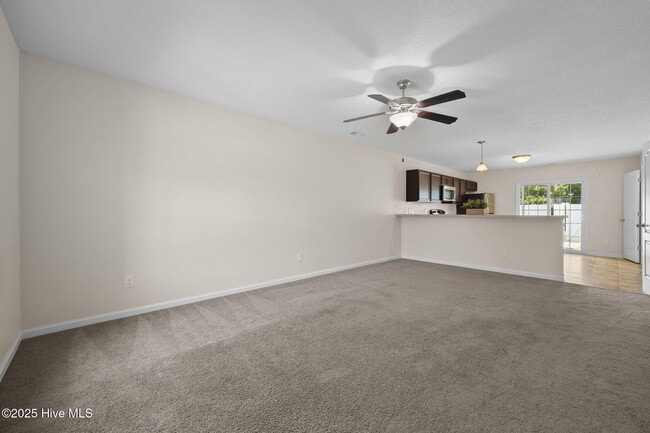 Building Photo - 110 W Murrow Ln