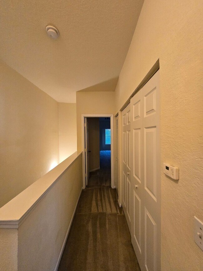 Building Photo - 2/2.5 Townhome in Magnolia Place