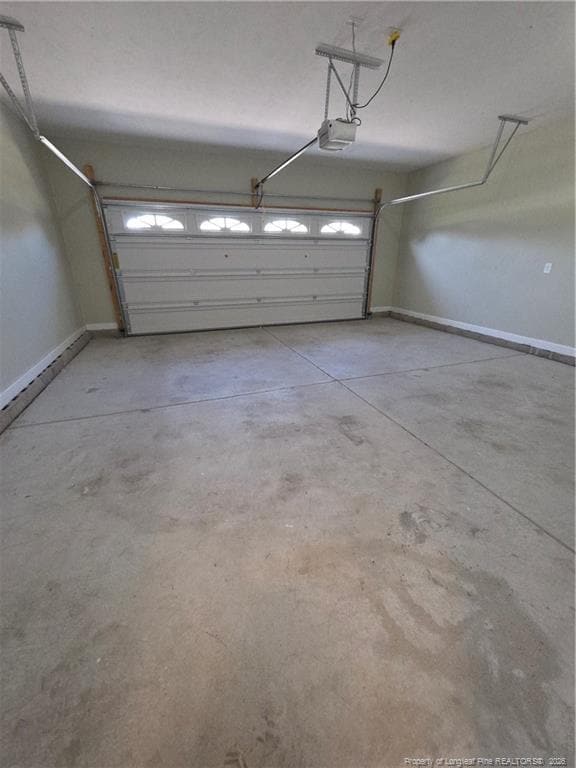 Building Photo - 106 Lark Ct