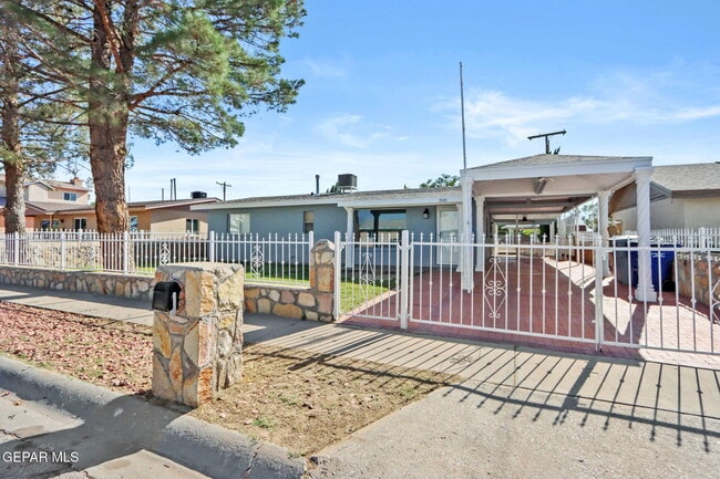 Primary Photo - 390 Arvin Cir