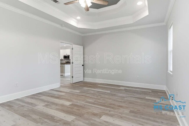 Building Photo - 15334 Oak Creek Cove