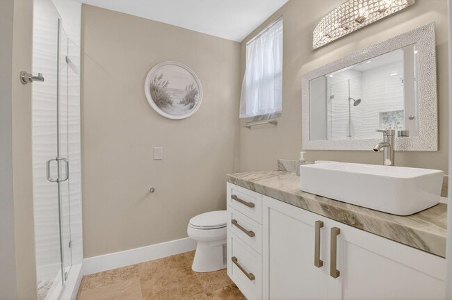 Building Photo - 122 Andrews Ave