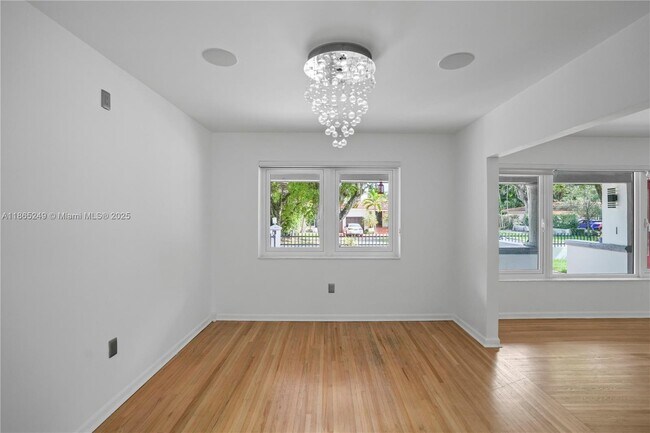 Building Photo - 1436 Mantua Ave