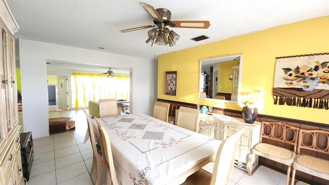 Building Photo - 2405 Neptune Rd