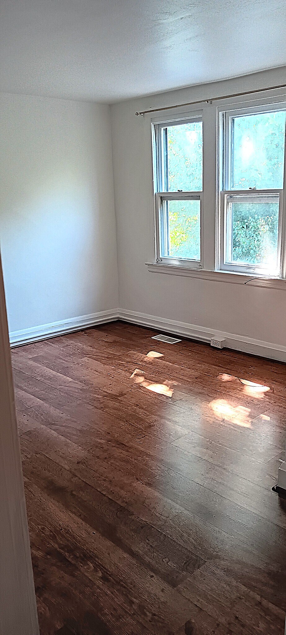 Apt 2 - 1017 Hollins St