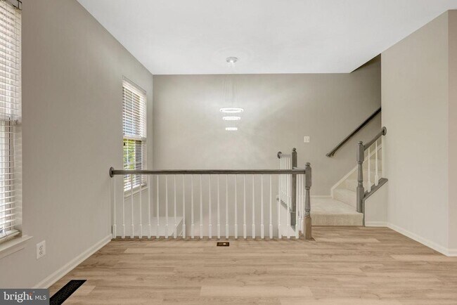 Building Photo - 2505 James Madison Cir