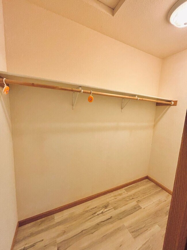 Building Photo - 1040/1044 4th St SE, Forest Lake, MN 55129 (duplex)