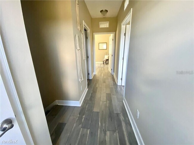 Building Photo - 3 br, 2 bath House - 1227 Teagan Way