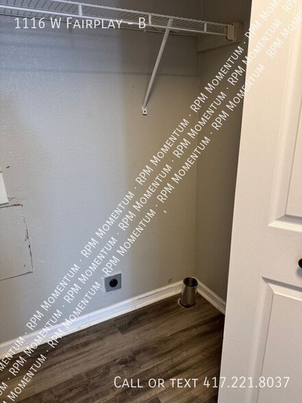 Building Photo - 1116 W Fair Play St