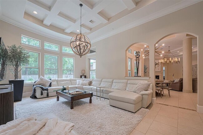 Building Photo - 3 Ivy Castle Ct