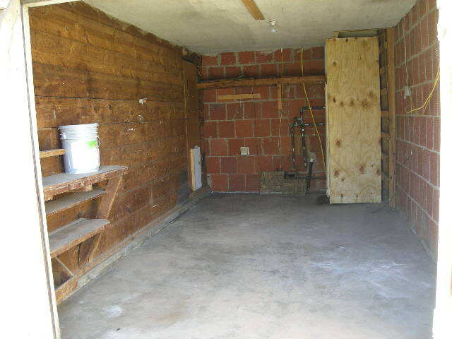 Building Photo - 3305 NW 25th St
