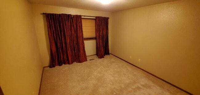 Building Photo - 1 bedroom in Billings MT 59102