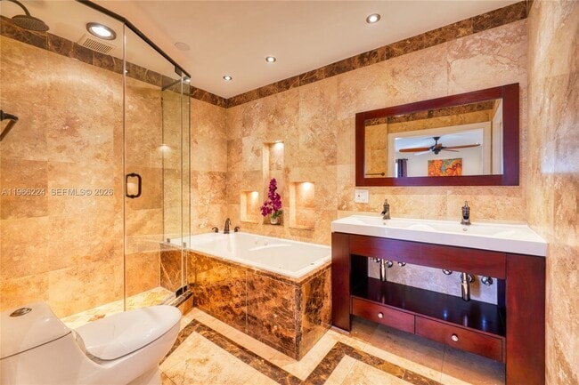 Building Photo - 5826 SW 17th St